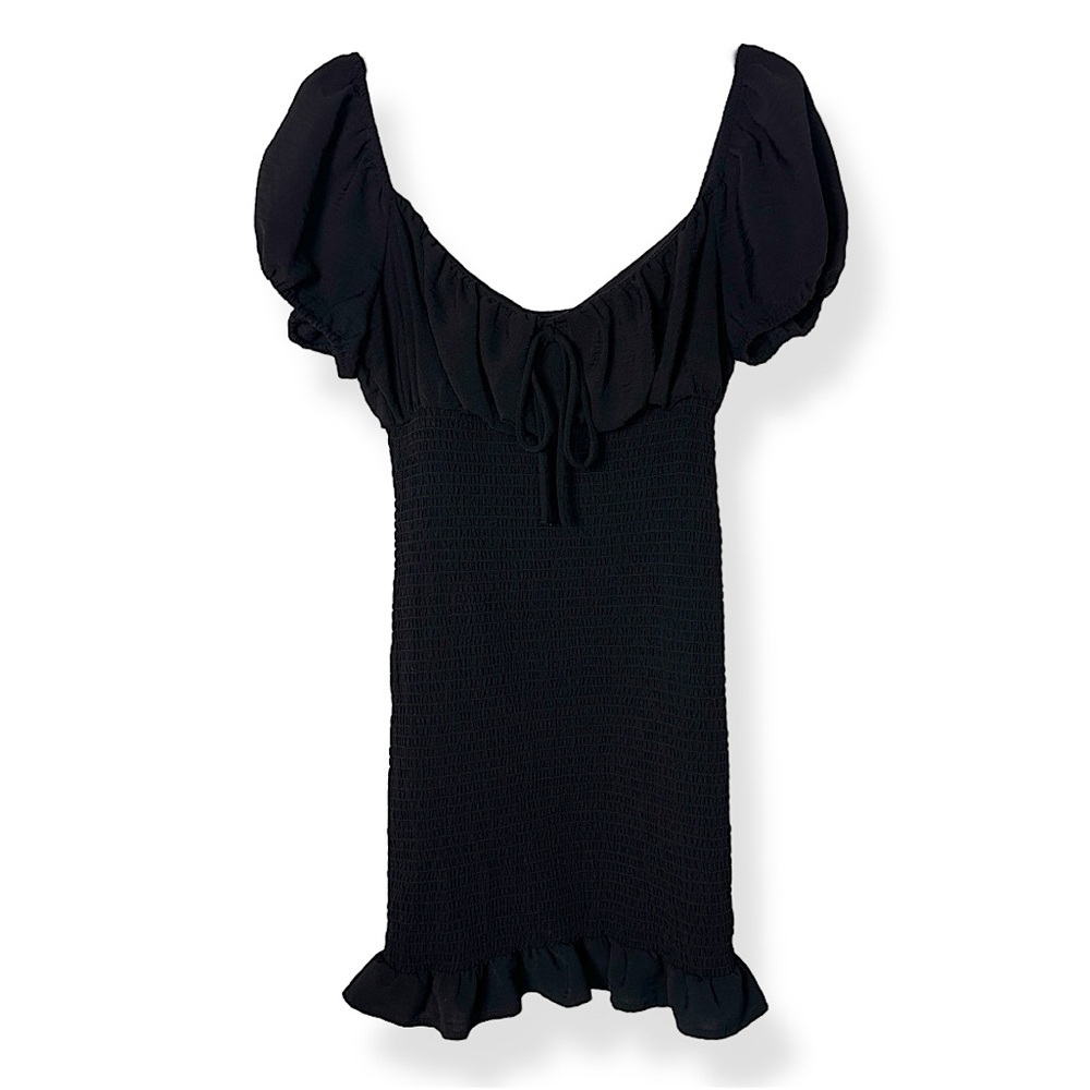 3/$20💥 Love Stitch Black Dress Smocked Puff Sleeve Babydoll Mini Dress‎ Ruffle